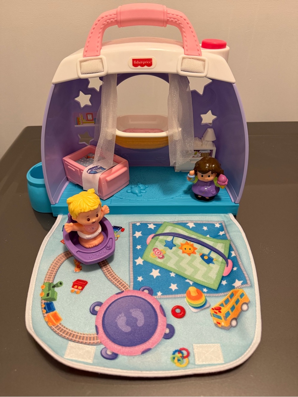 Fisher-Price Cuddle and Play Nursery